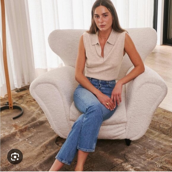 Reformation gezim collared sweater vest in oatmeal - Picture 3 of 9